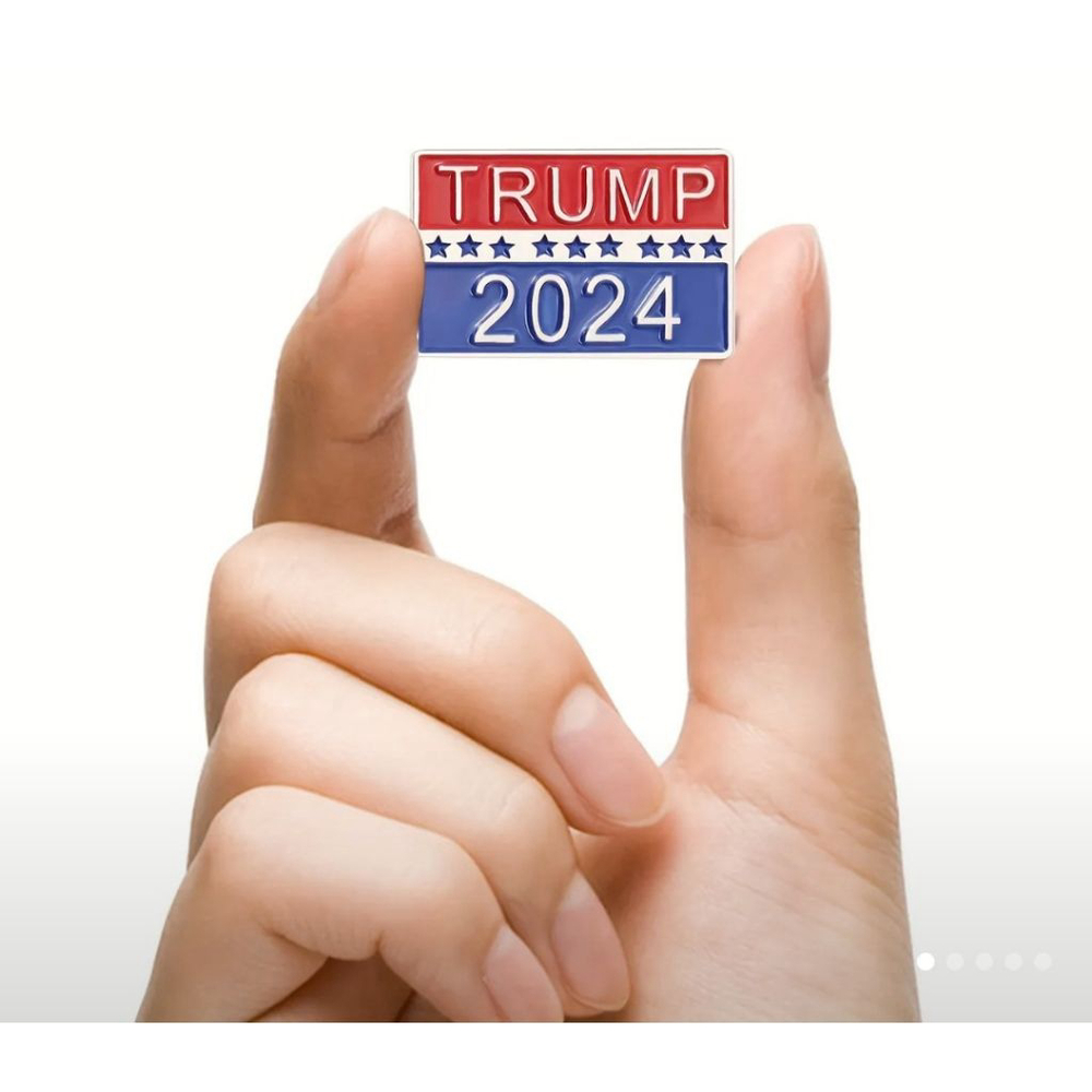 Donald Trump 2024 Fashionable Metal Pin Badge - Make America Great Again MAGA